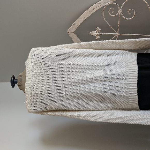 Charlotte Russe Cream/Off-white Sweater - Picture 3 of 4